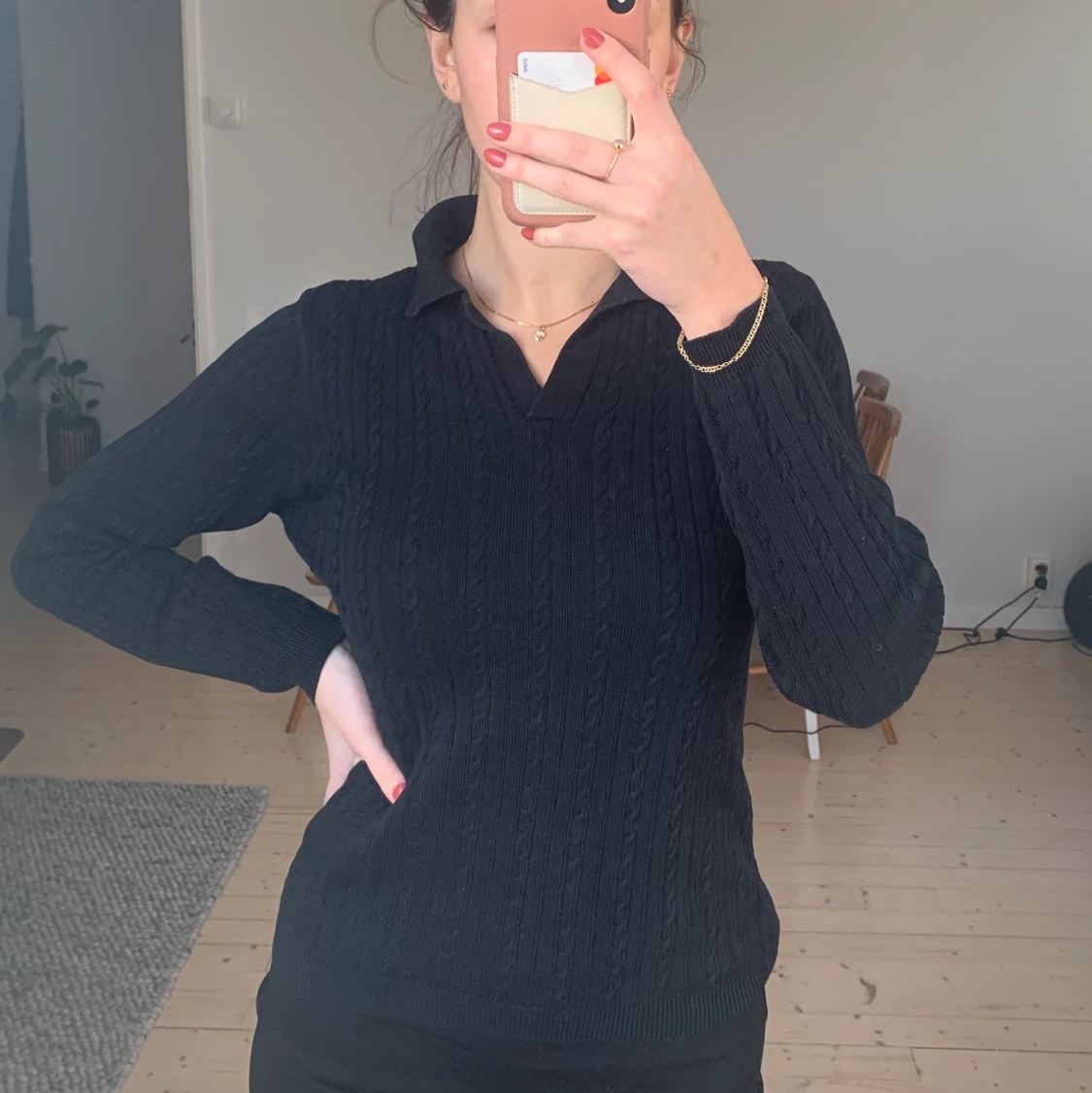 Filippa K stickad tröja