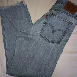  - SKIT SNYGGA FRÄNA COOLA LEVIS BYXOR