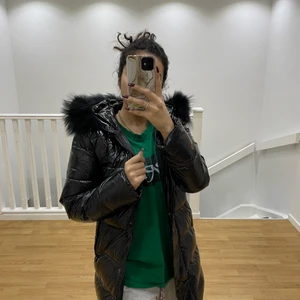 Äkta päls jacka helt ny S  - Helt ny jacka med äkta päls, säljer för 1500