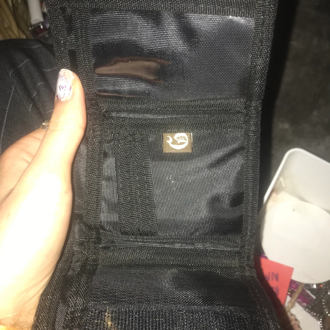 En plånbok med en döskalle ☠️ - 91