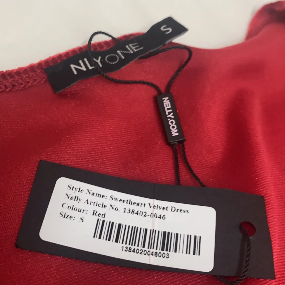 Röd klänning  - 91