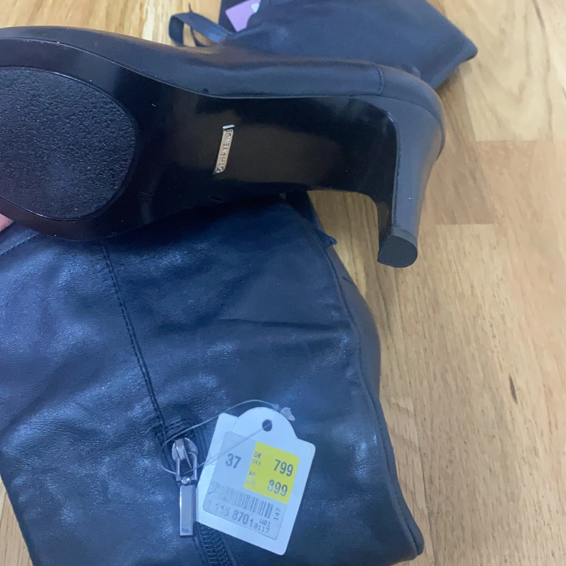 Svarta klackskor - 90