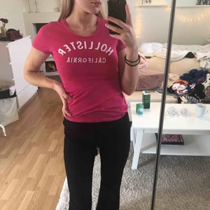  - Tröja från hollister! Köparen står för frakt! 