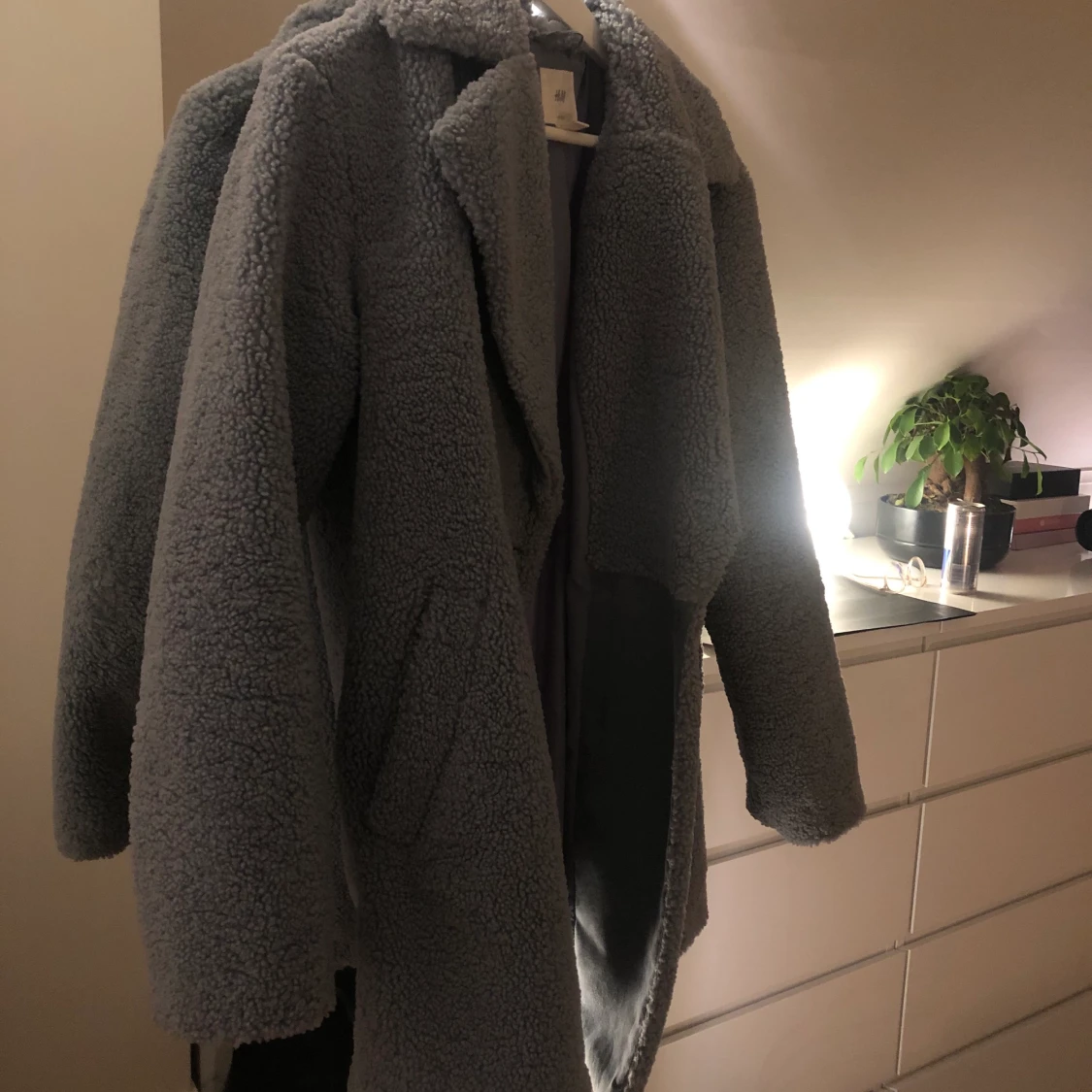 Blå fluffig jacka  - 90