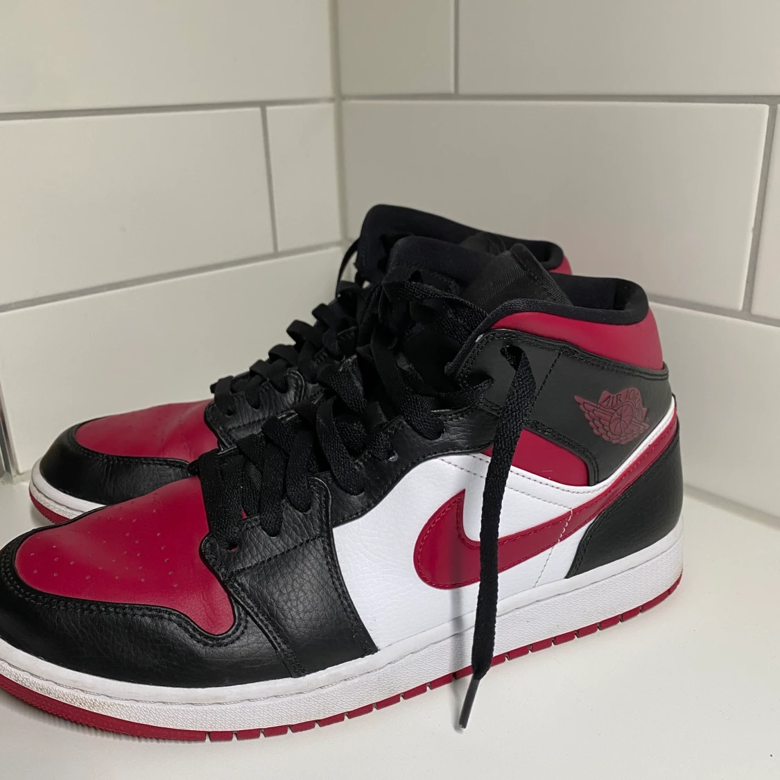 Jordan air 1 mid  - 90