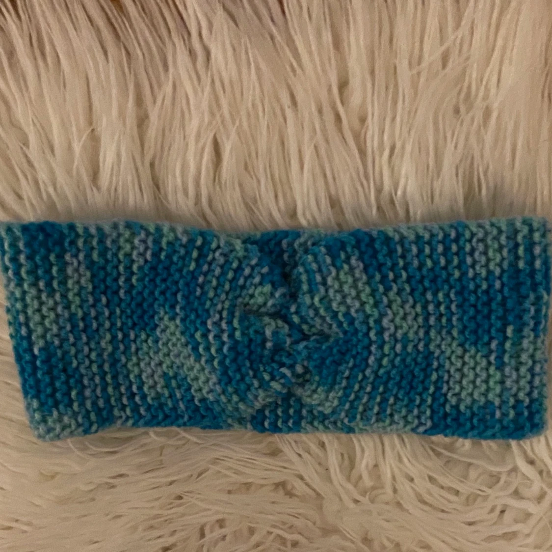 Handgjorda pulsvärmare torgvantar pannband  - 91