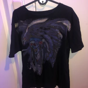 Rhinestone t-shirt size XL - good condition 7/10