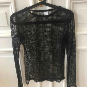  - Nättröja från GinaTricot. Knappt använd & helt nyskick. 