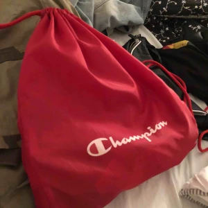  - Ordinarie pris 300kr säljer för 150kr frakt ingår ej. 