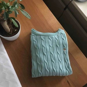  - Ljusblå tröja från Morris. Nypris 1199kr säljes för 200 +  39kr frakt! ⭐️