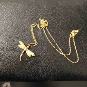  - Superfint halsband med kort kedja (oanvänt) 