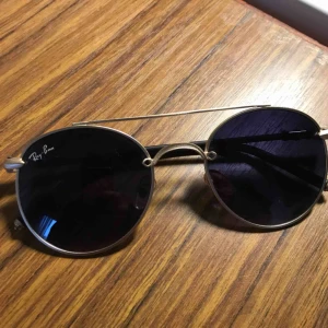  - Kopior rayban med unika detaljer 🎈