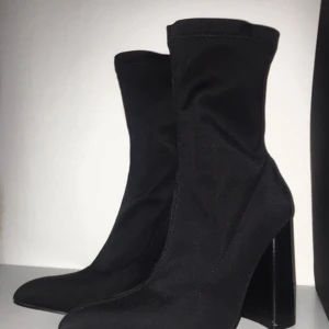  - Fire klackar, helt oanvända. Säljes pga att jag köpte 2 likadana av misstag