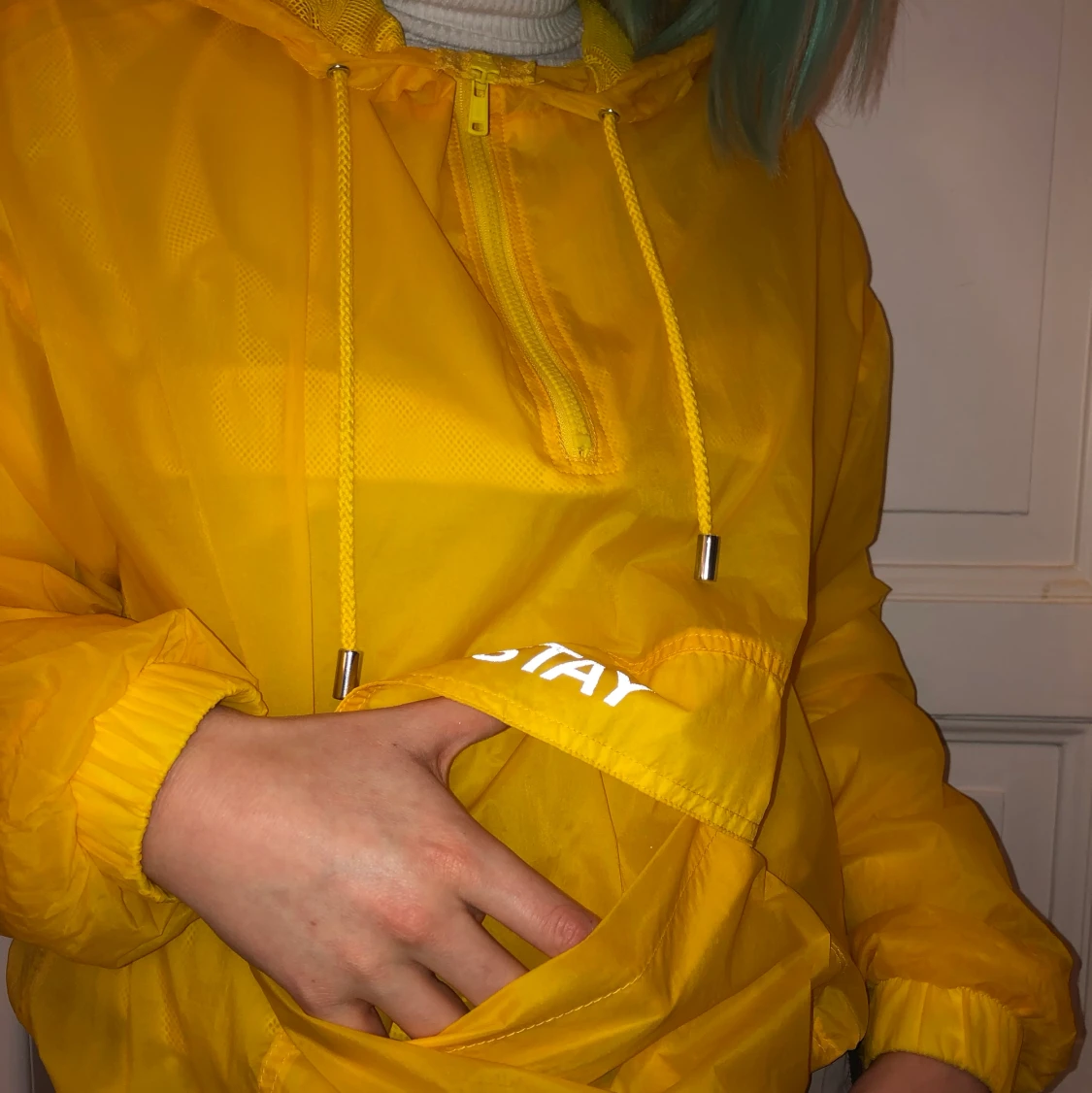 Gul vindjacka - 90