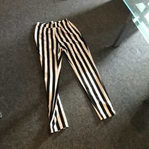 Shein leggings - Storlek s