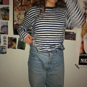 Tröja  - Gullig Långärmad tröja💗💗