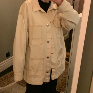 Jacka monki  - Jeansjacka från Monki i storlek S! Fint skick! Kan mötas i Malmö eller frakta!🧡