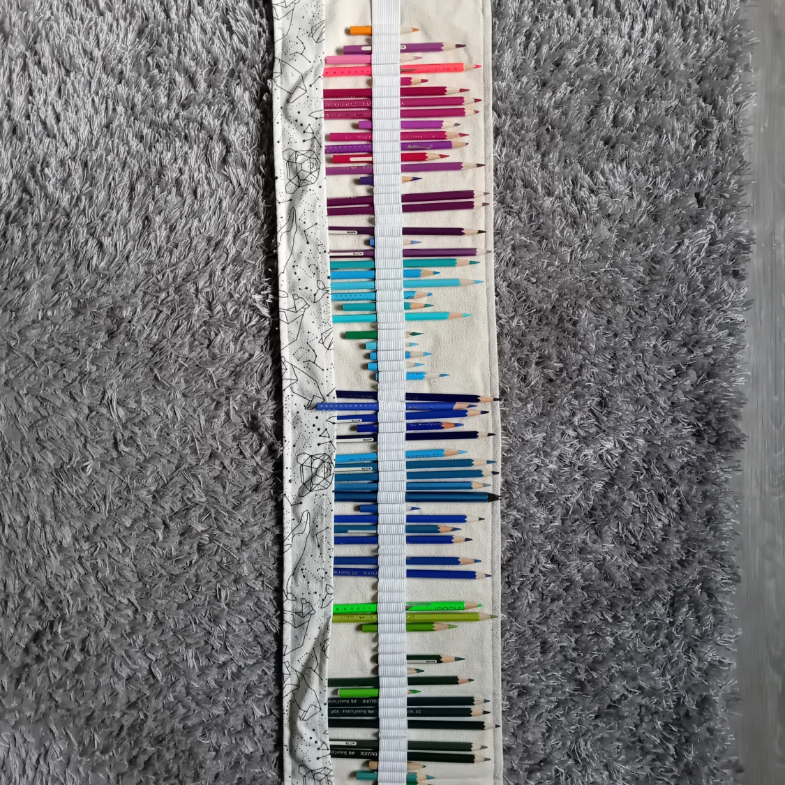 Förvaring/ pencil roll up - 91