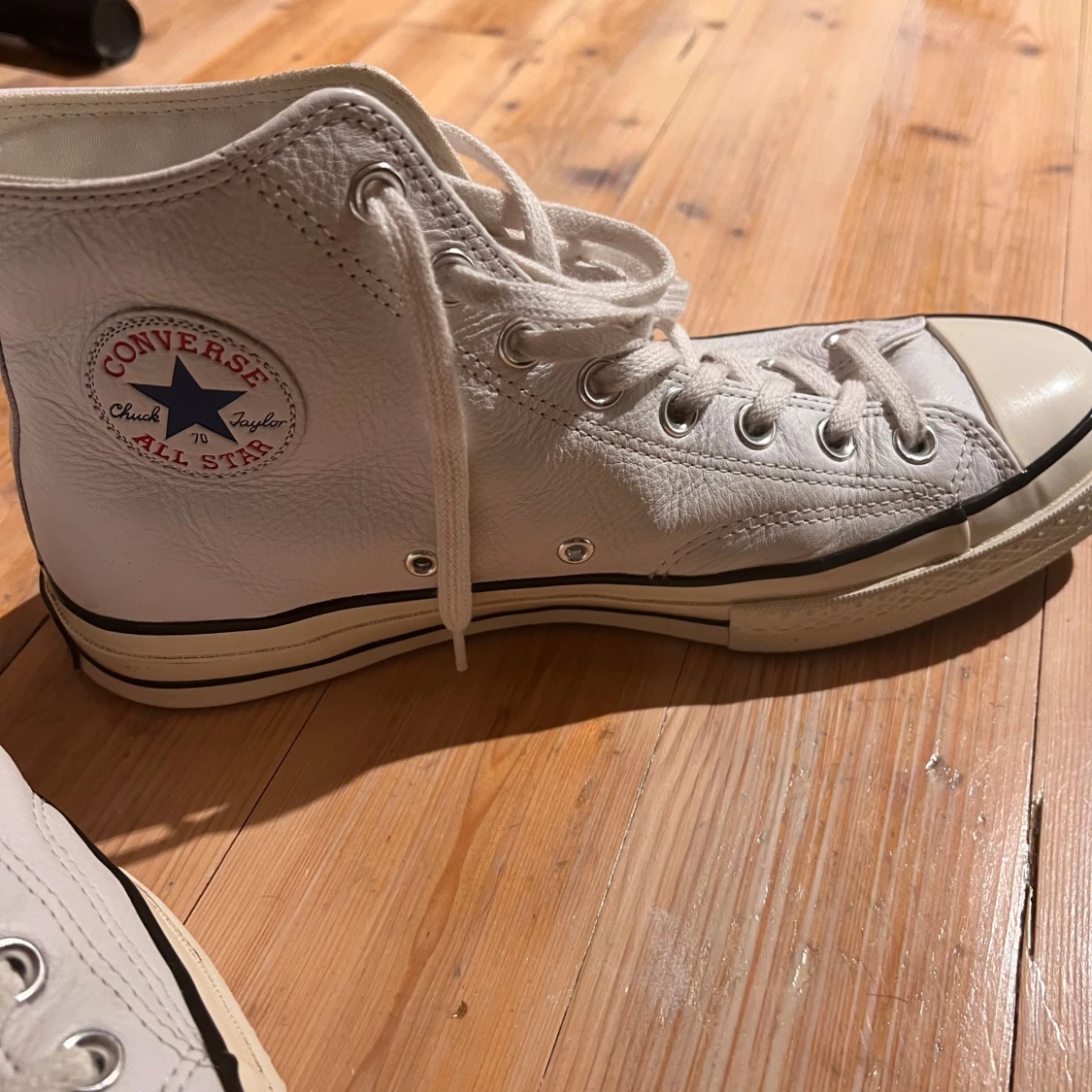 Converse samples - 90