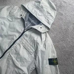 En sjukt fet Stone Island jacka❗️| Skick:9/10✅ | Nypris: 7000-8000 | Digitalt kvitto finns❗️| Hör av er vid mer frågor❗️