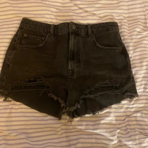 Jeans shorts  - Zara jeans shorts 