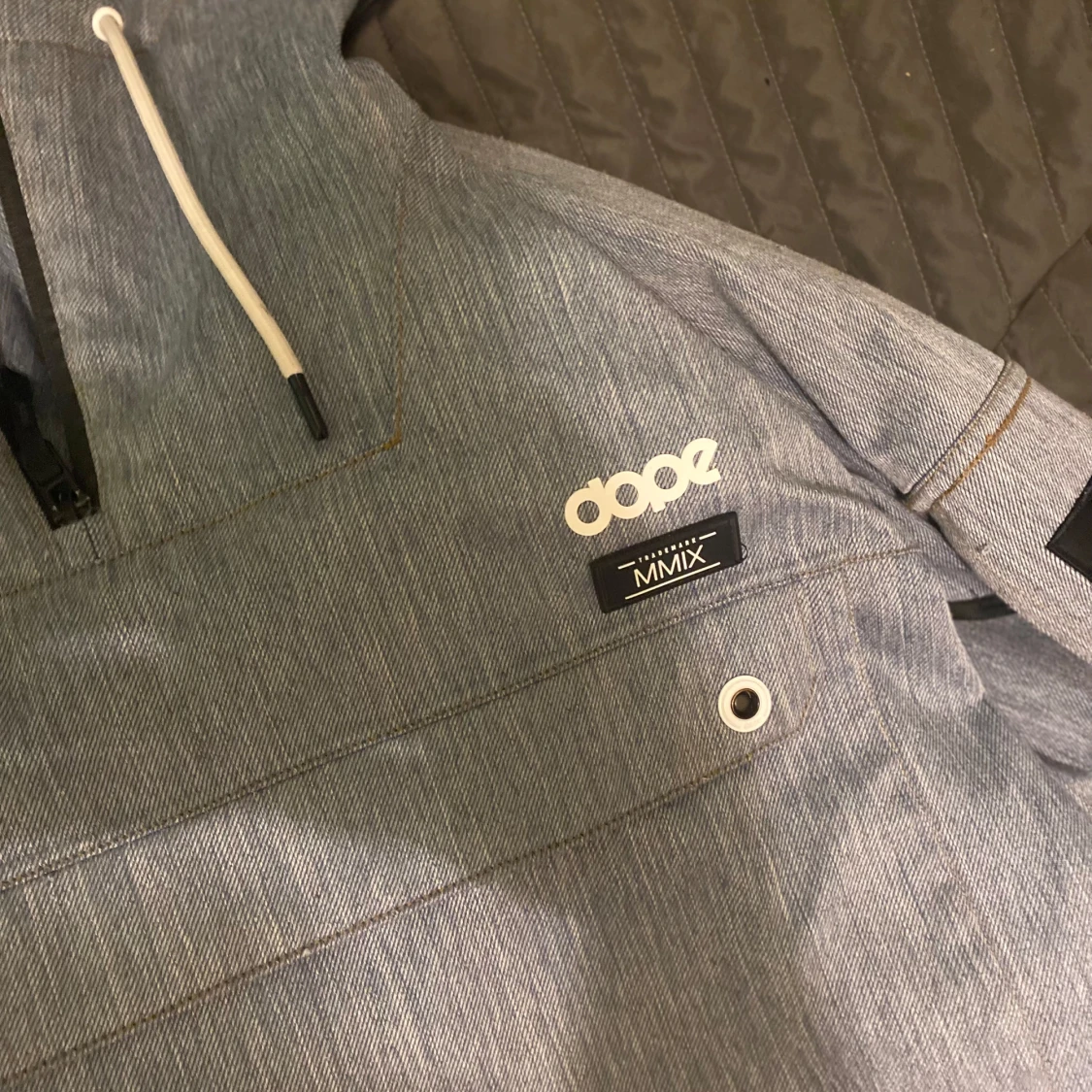 Grå jacka från Dope - 90