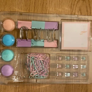 Skoltillbehör  - Priset kan diskuteras 