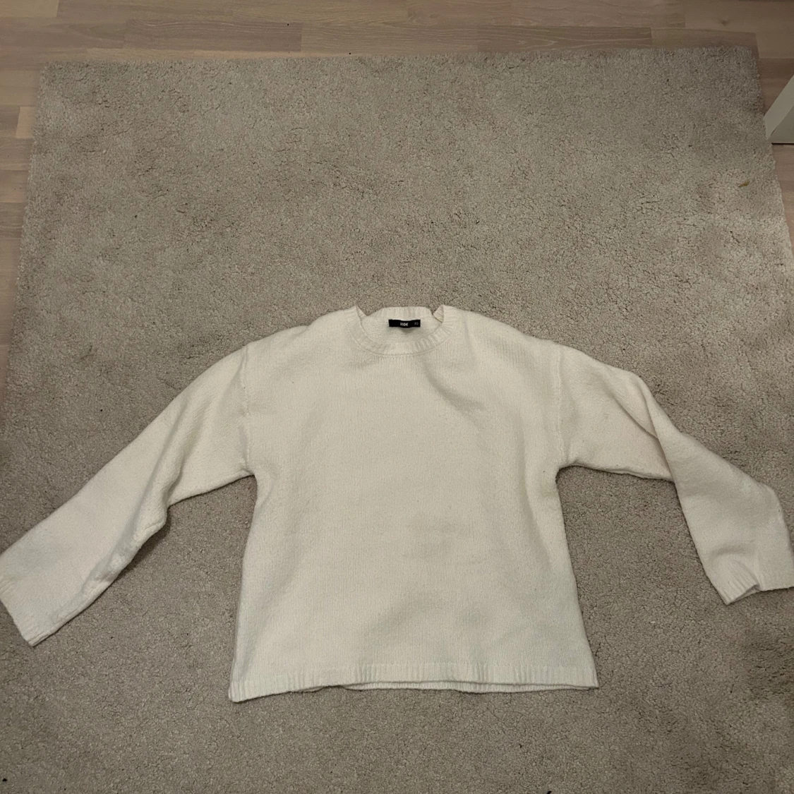Vit stickad tröja - 90