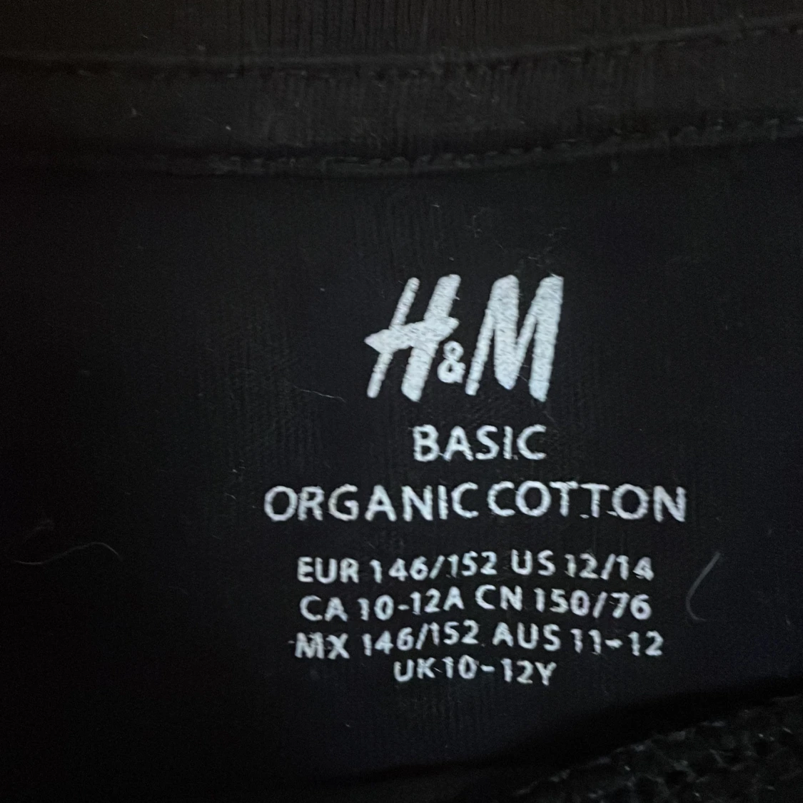 Svart långärmad tröja från H&M - 90