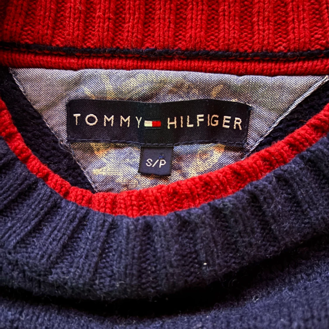 Tommy Hilfiger tröja  - 91