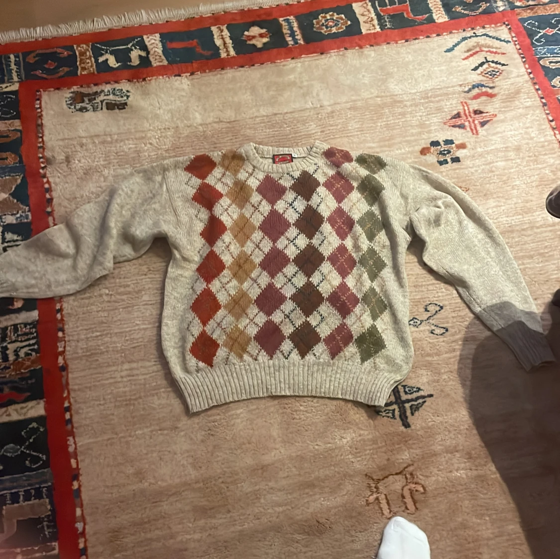 Beige tröja med argylemönster från Springfield