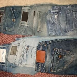 G-STAR JEANS (6ST) - 6 par i bra skick storlek xs o s.. fraktkostnad går efter va dom väger kontakta mig om intresse finns 