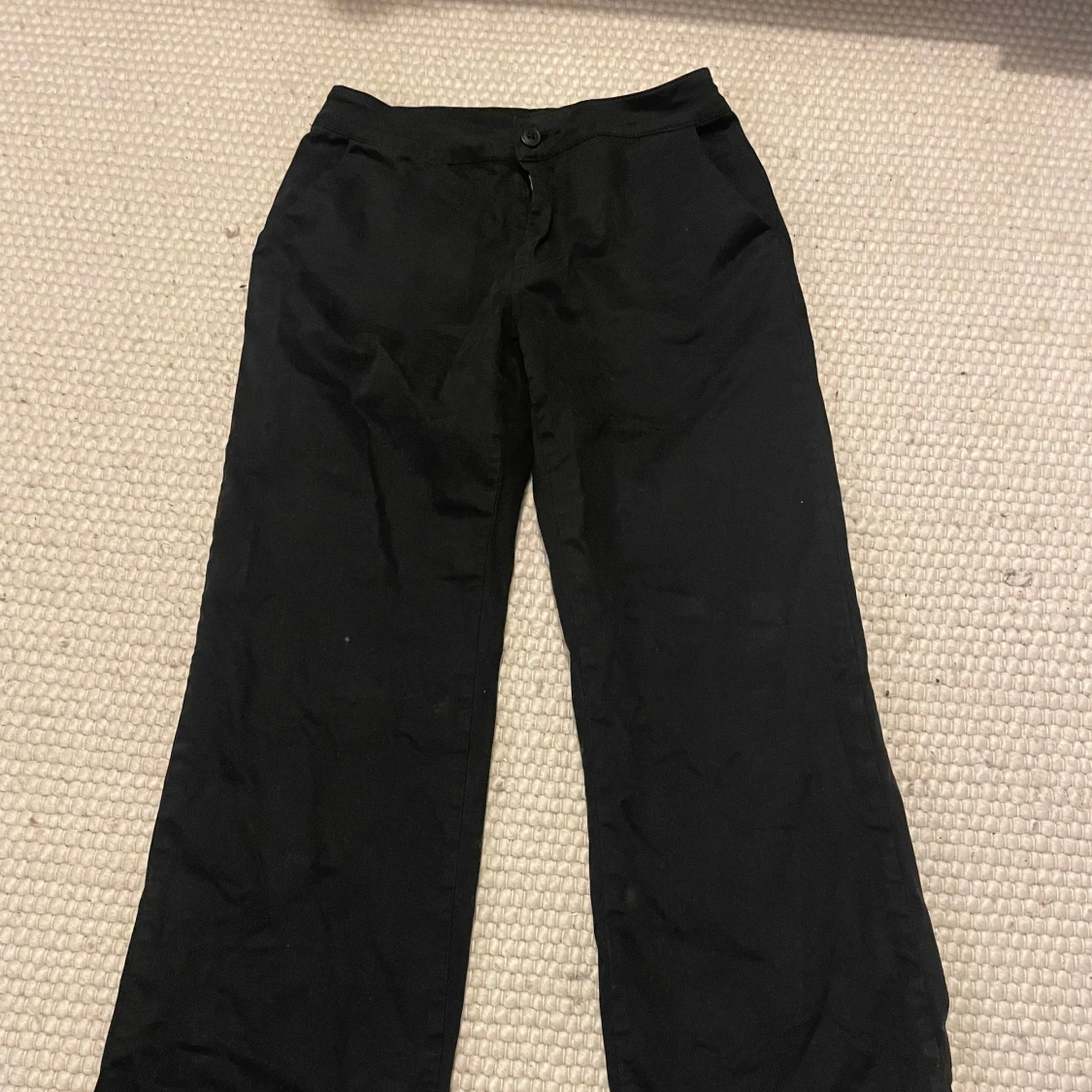 Svarta byxor från brandy melville - 90