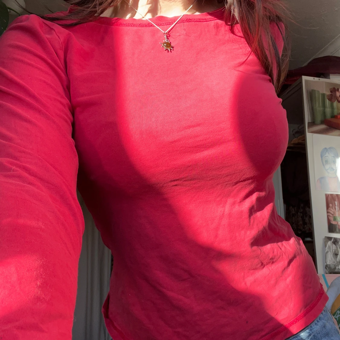 Röd långärmad topp