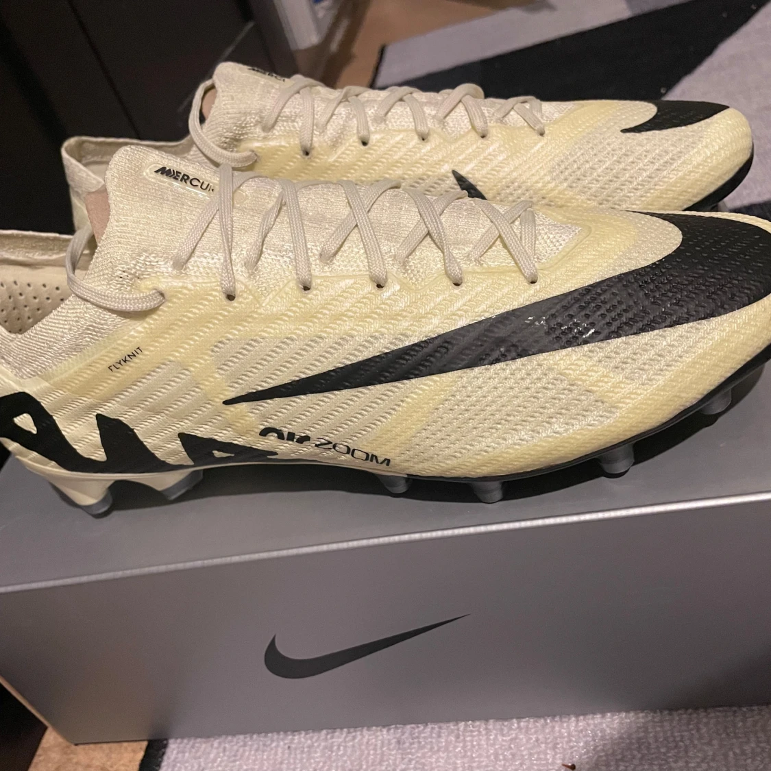 Nike Air Zoom fotbollsskor