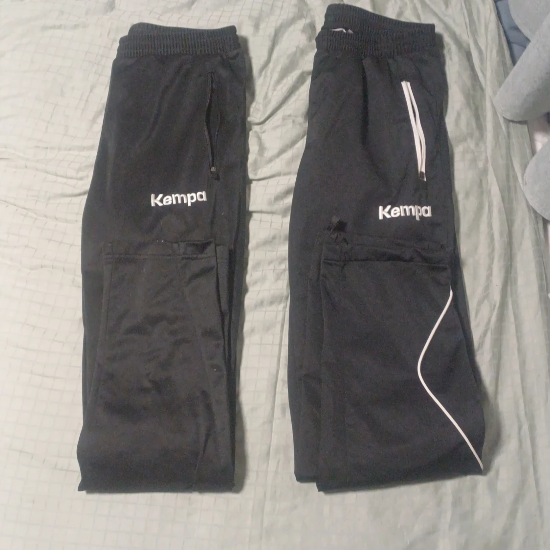 Svarta tränings byxor