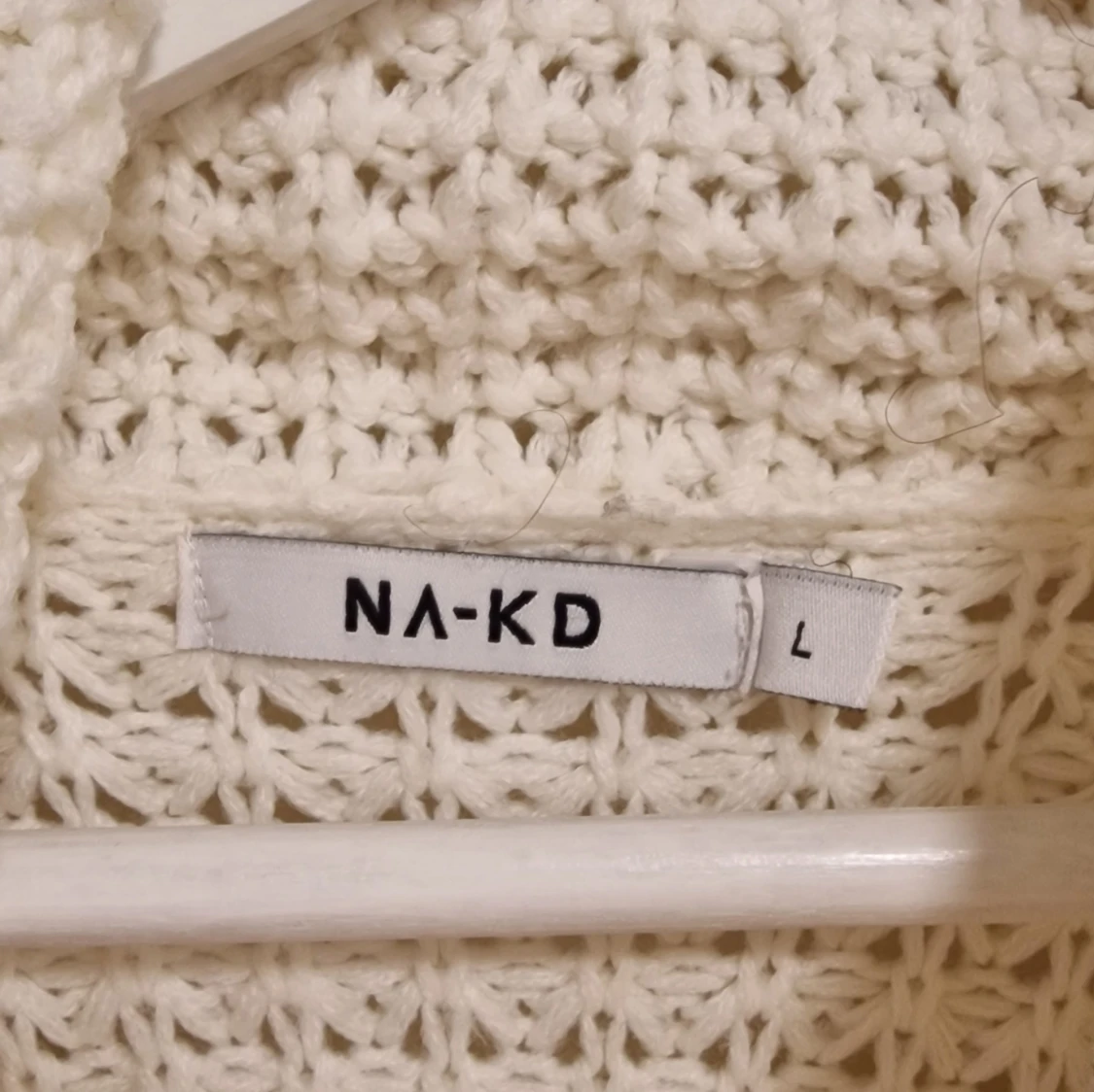 Vit stickad tröja från NA-KD - 90