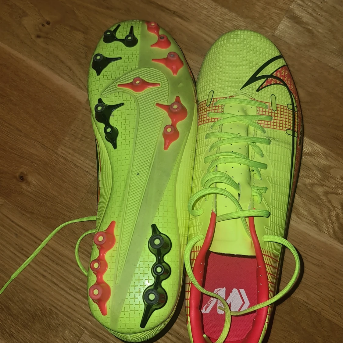 Mercury fotbollsskor - 90