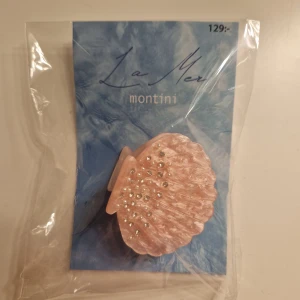 Söt hårklänna - Ljusrosa hårklämma, aldrig använd!