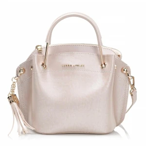 Laura Ashley väska - Helt ny Laura Ashley väska med lapparna forfarande på. Höjd 27cm x Bredd 22cm. Nypris 1500-2000kr