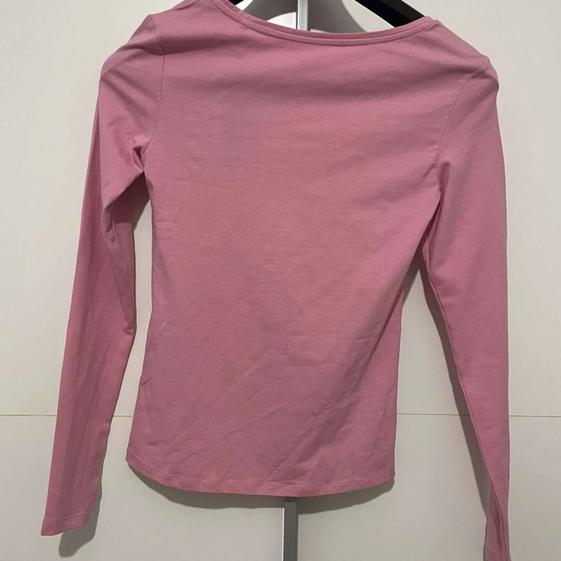 Rosa tunn tröja 🌸 - 91