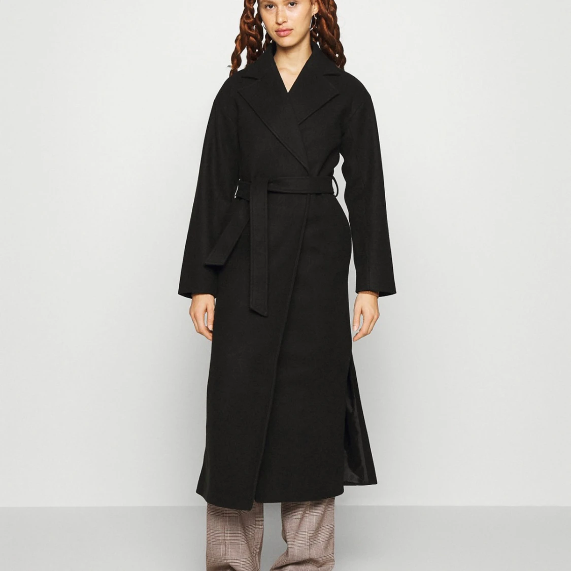 Svart lång kappa - 90