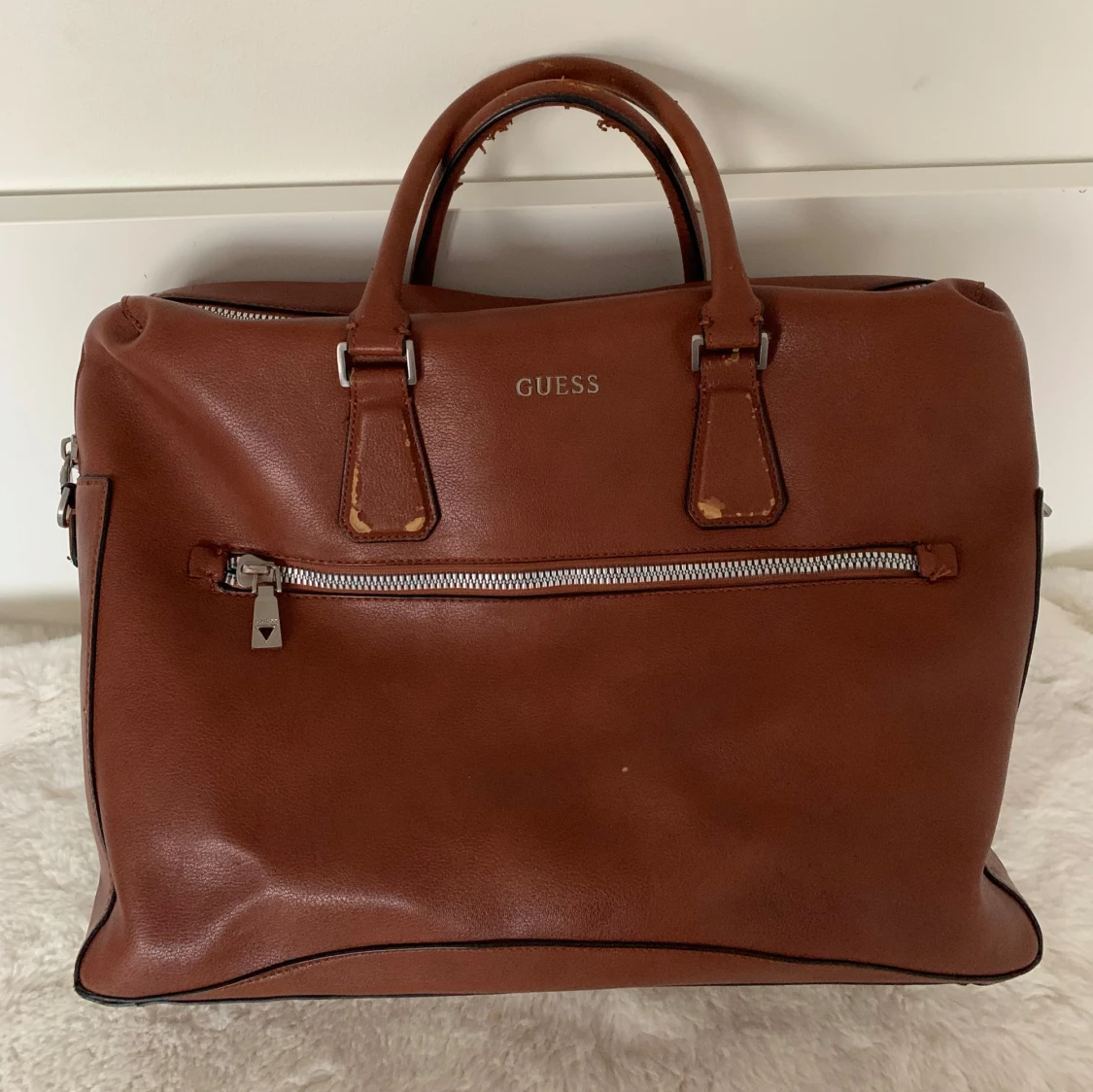 Datorväska från Guess / portfölj