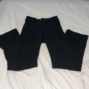 Svarta kostymbyxor - Från kappahl, jätte sköna