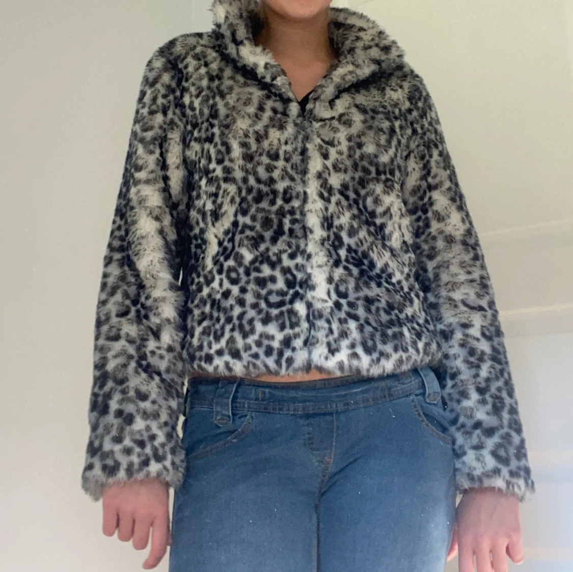 Leopardmönstrad pälsjacka - 91