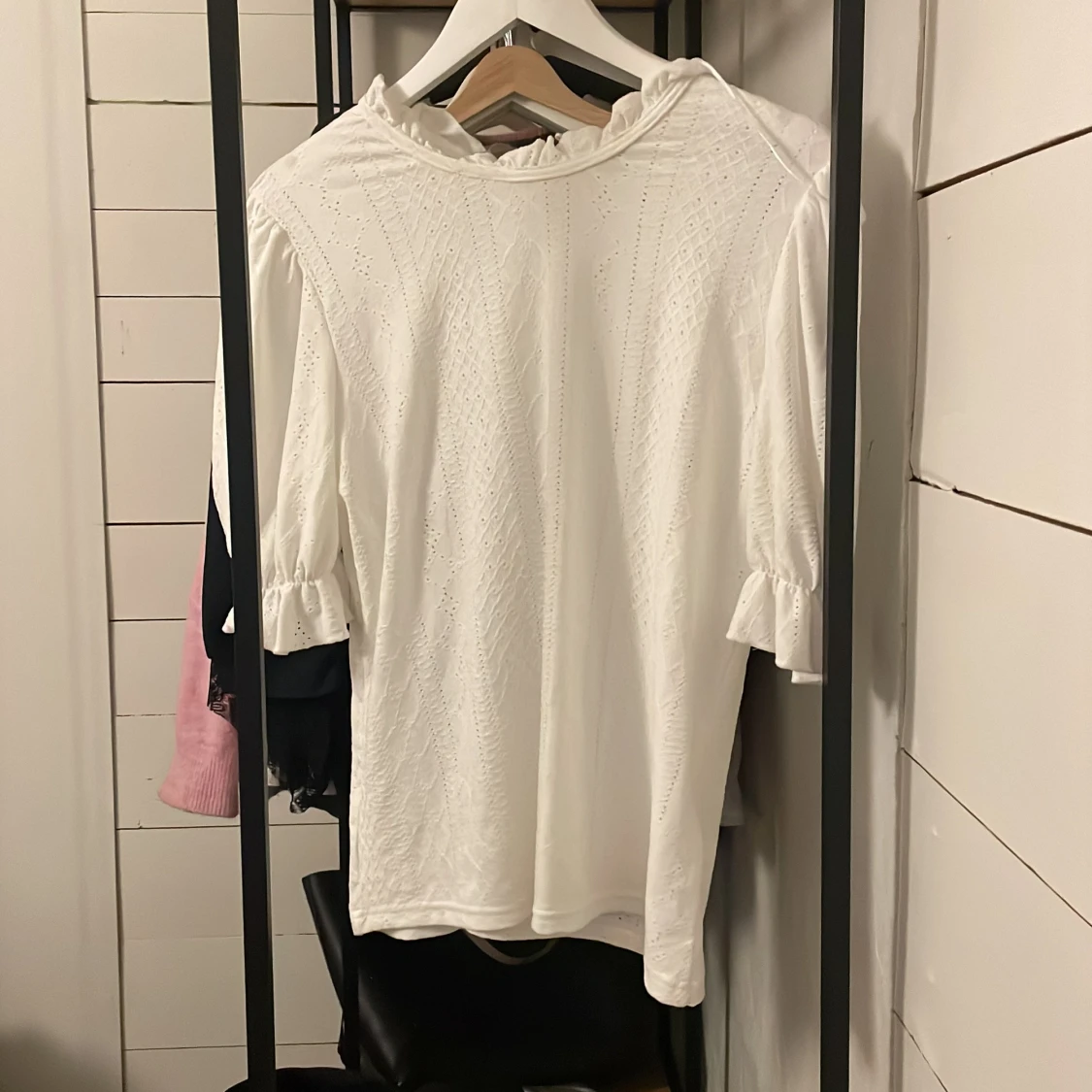 Vit blus från Jyothi