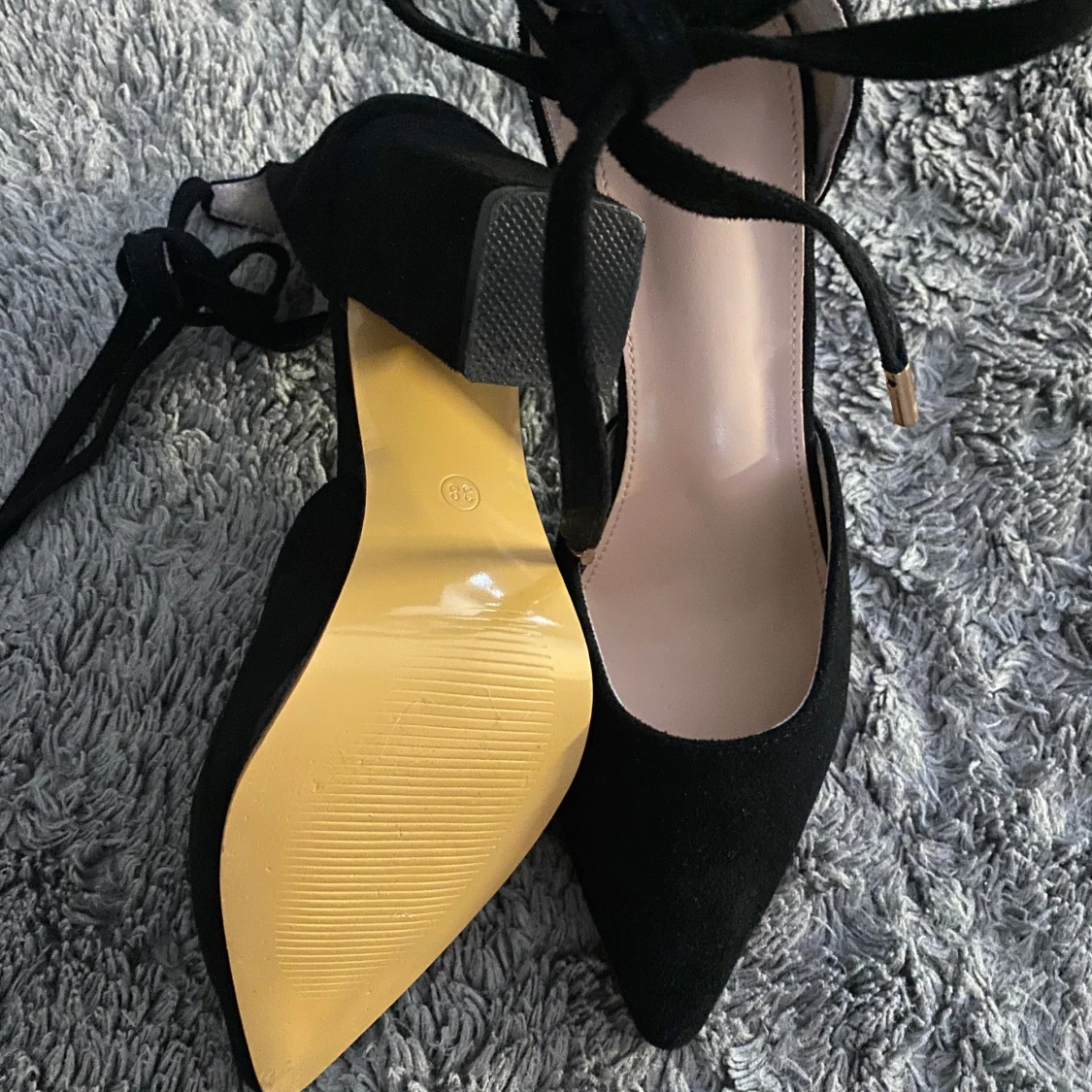 Svarta klackskor med knytband - 4