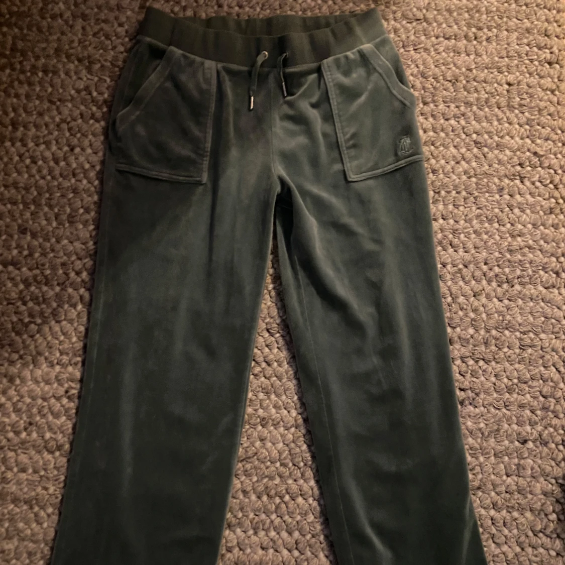 Gröna juicy byxor  - 90