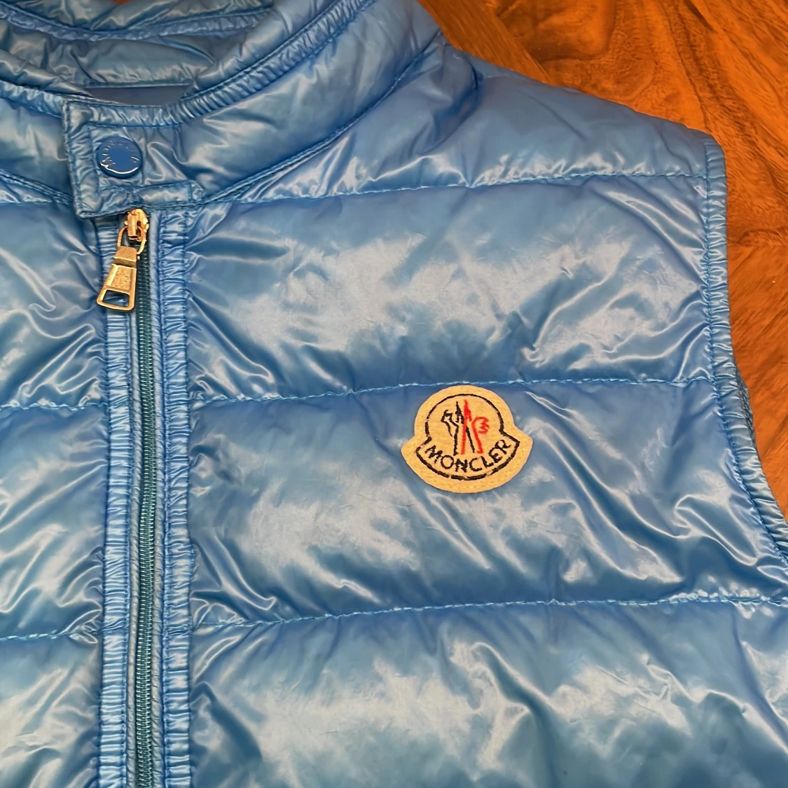 Blå dunväst från Moncler - 91