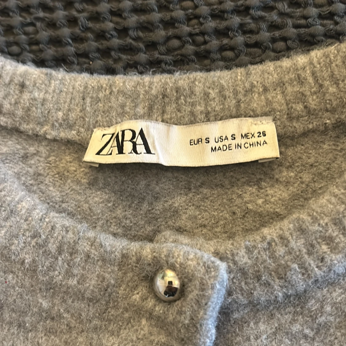 Grå kofta från Zara - 93